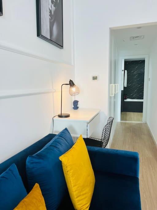 Greek Gods Luxury Jlt 1bhk With Stunning View Close To Metro Appartement Dubai