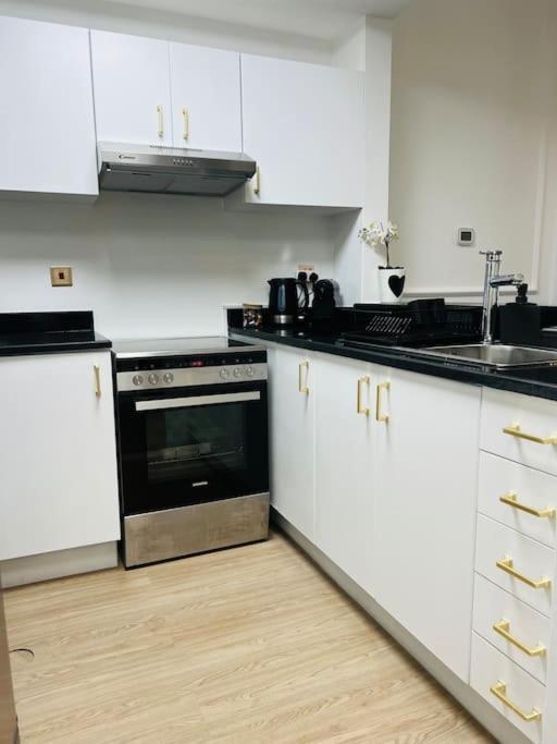 Appartement Greek Gods Luxury Jlt 1bhk With Stunning View Close To Metro *